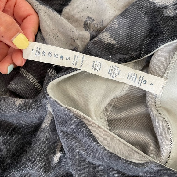 Lululemon Wunder under yoga pant leggings - Picture 6 of 6